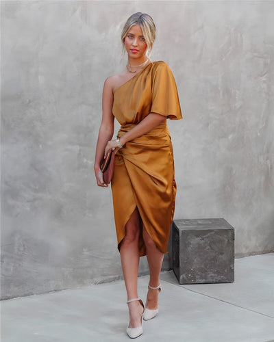 Dhalia | Abito Elegante Asimmetrico